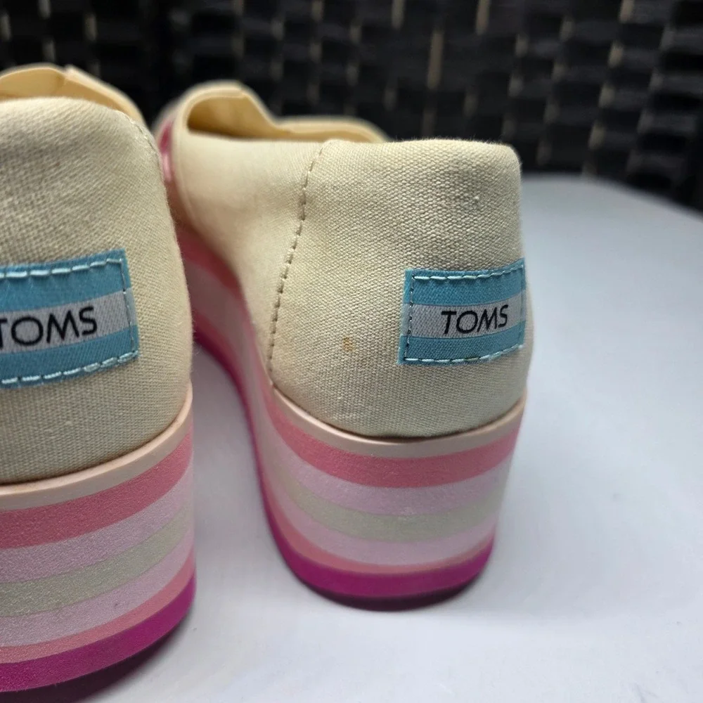 TOMS Alpargata Platform Pink Floral Embroidered Slip On Shoes Womens Size 8